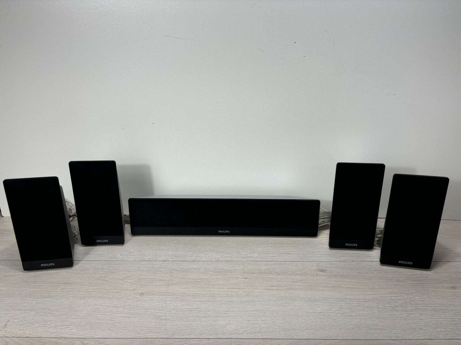 Philips CS3544E Surround Sound Home Theater Piece Speaker System