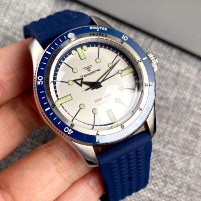 40mm Double Bow Sapphire Glass Japan NH35A 20ATM Diving 120 Clicks Blue Bezel