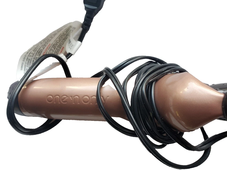 Rizador de calor de argán One 'n Only 1 1/4" compatible con Canadá 30 ajustes de calor Foto 3 de 4