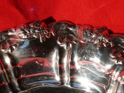 Vintage 7" X 5" OVAL CANDY or CONDIMENT BOWL By KENT SILVERSMITHS Silver Plated - Picture 3 of 7