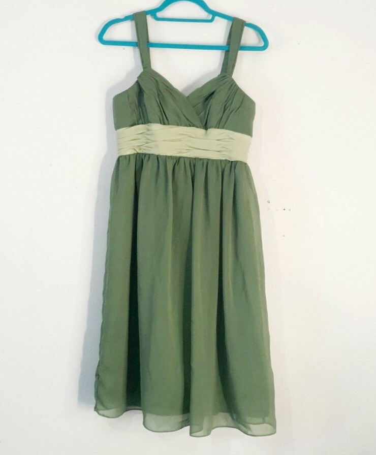 FOREVER YOURS International Kiwi Green Clove Formal Dress With Purse Size 8 NEW | eBay FOREVER YOURS International Kiwi Green Clove Formal Dress With Purse Size 8 NEW | eBay
