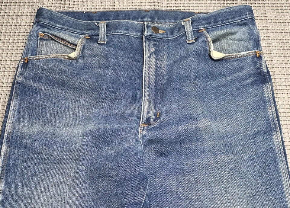 Jeans de Colección Wrangler Corte Bota de Vaquero Talla 34x29 IDEAL Cremallera EE. UU. Hecho Denim Años 70 80 Foto 3 de 4