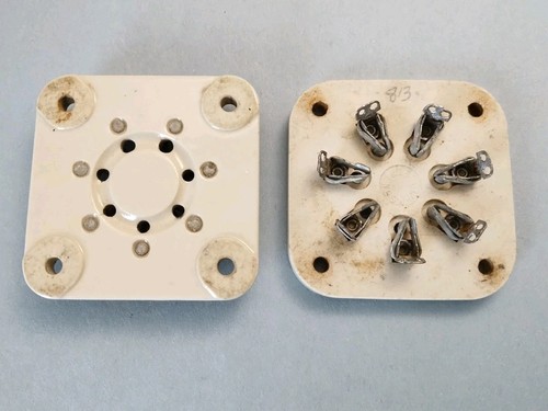 Pre-owned Pair of Ceramic Tube Sockets for 813 Tube