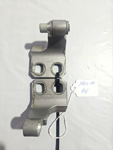 Maserati Ghibli 2014 Front Left Upper Door hinges Set Photo - $55
