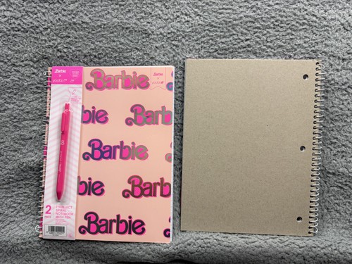 Barbie x Yoobi 1 soggetto quaderno a spirale con penna rosa copertina olografica 2pz - Foto 5 di 5