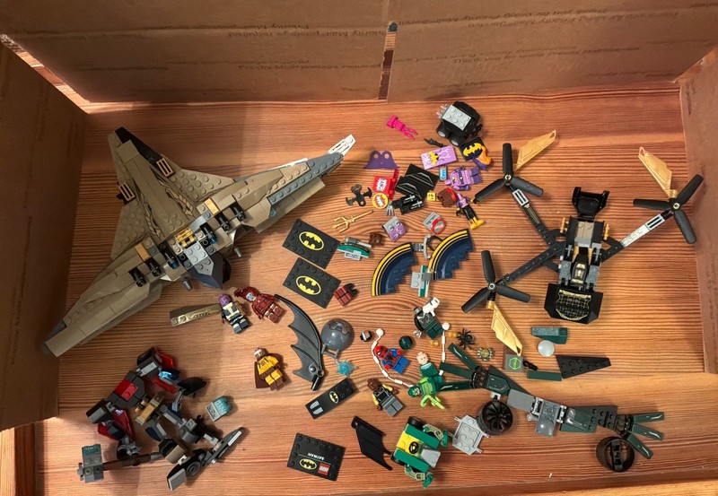 LEGO Marvel SuperHeros FOR PARTS ONLY Advengers Spider-Man Batman Villians GOOD