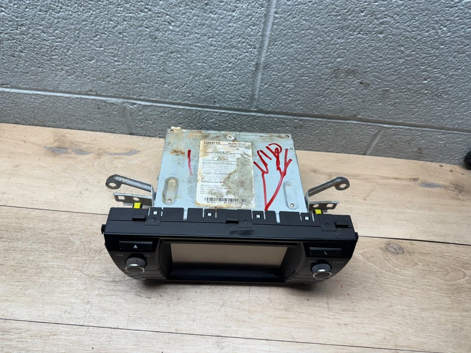 TOYOTA COROLLA OEM 14-16 FRONT RADIO STEREO RECEIVER DISPLAY TOUCH-SCREEN - Image 4 of 4