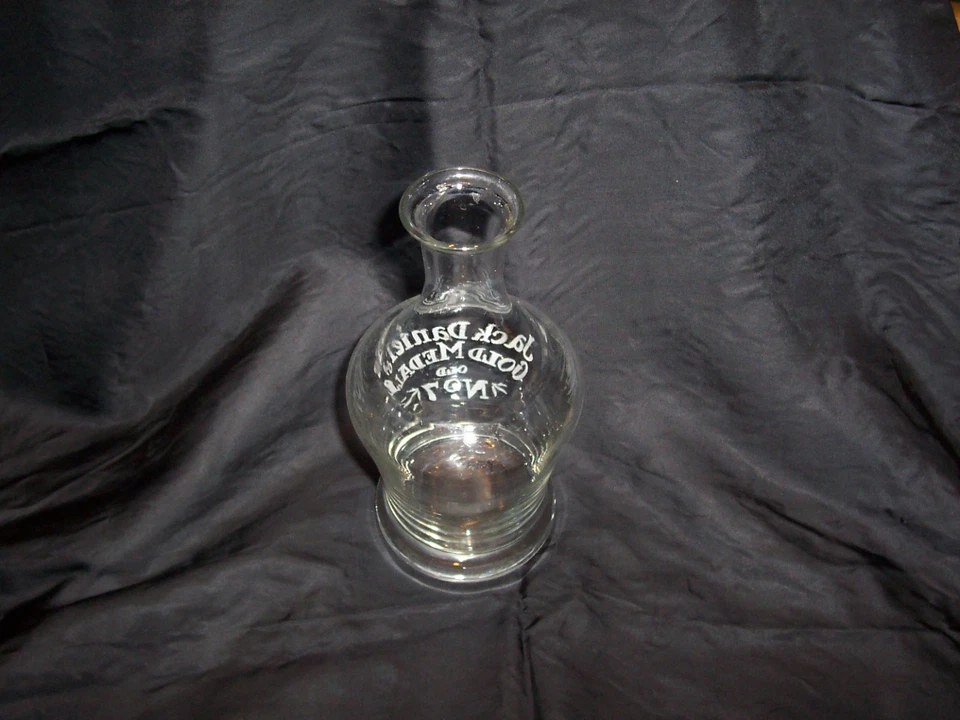 Medalla de Oro Jack Daniel's Nº Antiguo 7 jarra sin tapón Foto 2 de 2