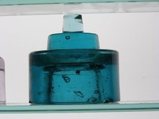 Rare CD 40 blue no embossing battery rest glass insulator