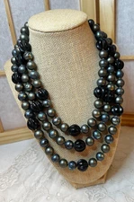 Vtg Three Strand Bead Necklace Gray Black Blue 18"L for Fit