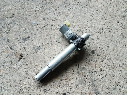 BMW 5er F10 F11 Motor Antrieb Sitzhöhenverstellung Sitz rechts 9168758