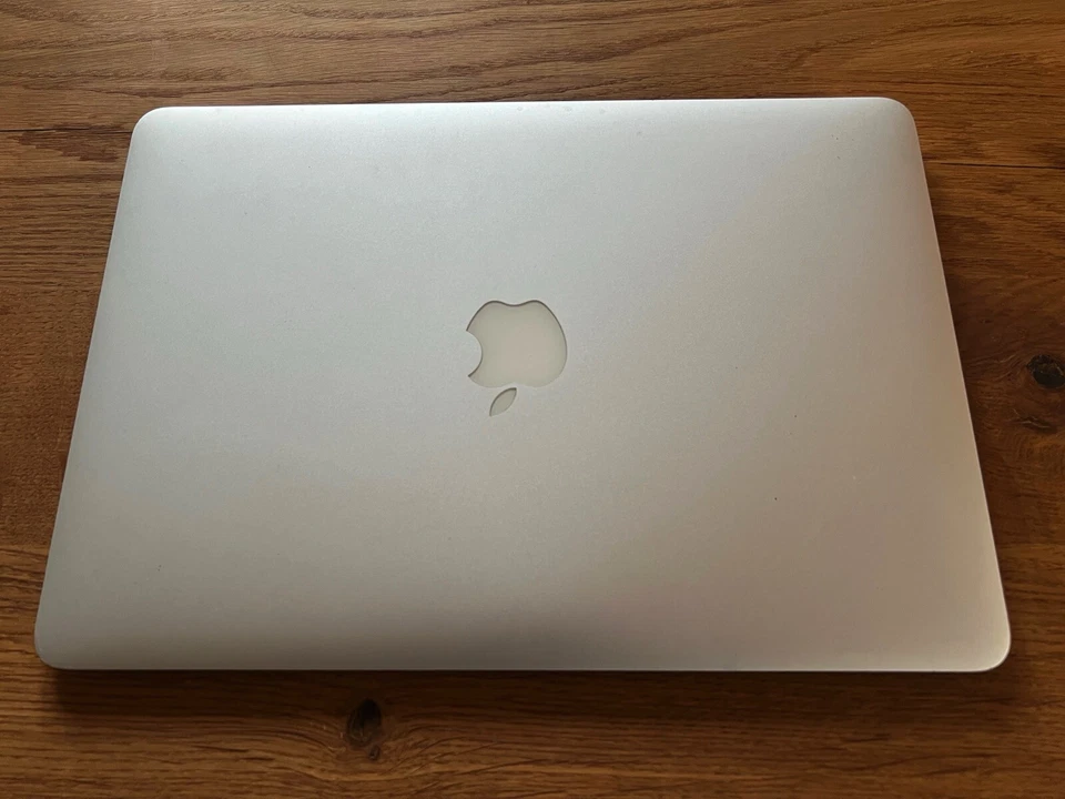 Apple MacBook Air 2012 13,3" | i5 1,8 GHz | 4GB RAM | 512GB SSD | GUT✅ Händler✅ - Bild 3 von 4