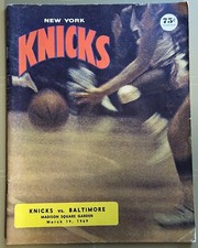 1969 New York Knicks vs Baltimore Bullets Basketball Program 3/19/69
