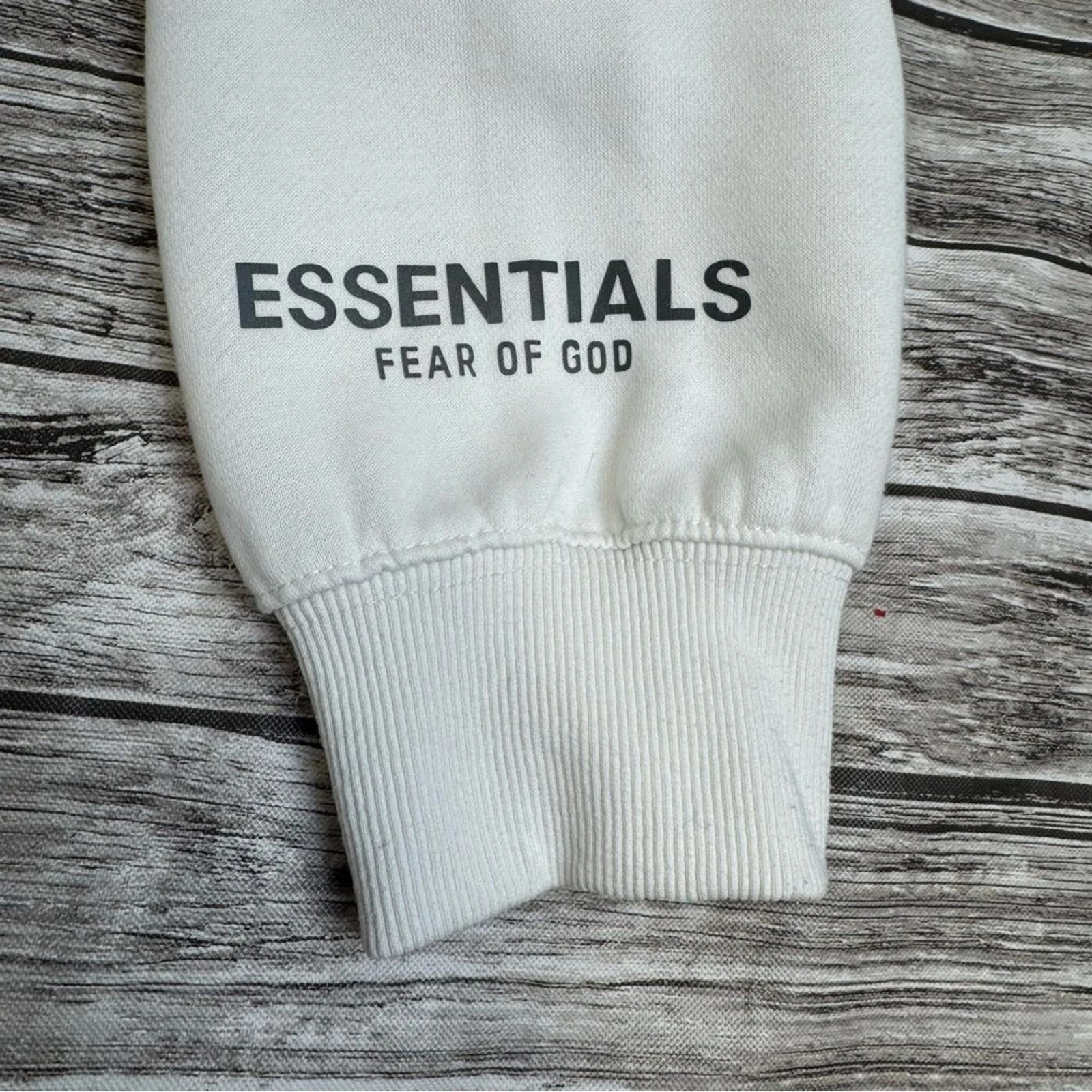 Felpa con cappuccio pullover unisex Fear of God Essentials FOG S SM piccola bianca comoda casual
