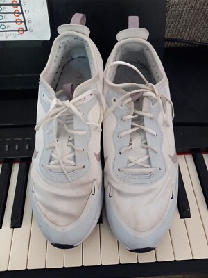 Nike Air Max White Running Shoes Sneakers Women's Sz 9 Lace Up Pre owned