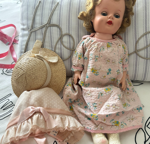 Vintage Unmarked Rubber Cloth Mama Doll Baby 18" Rooted curly hair + 2 ...