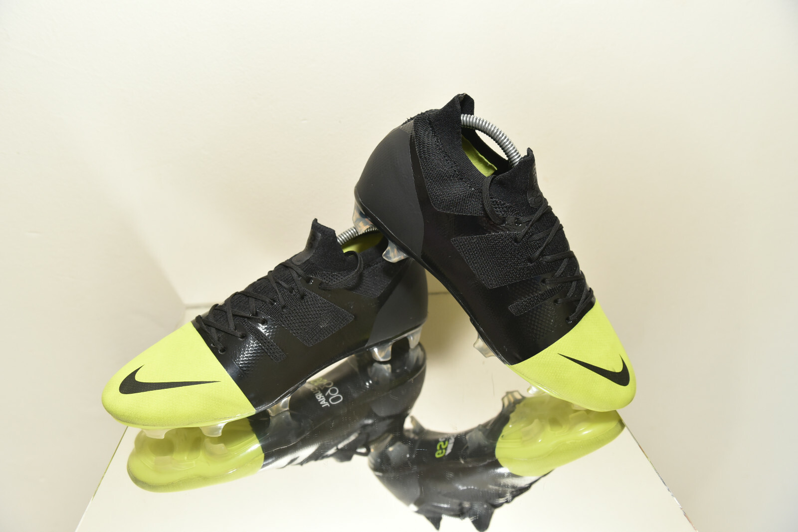 nike id football boots uk