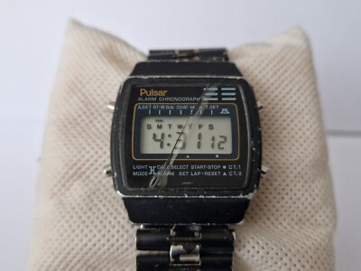 RARE Pulsar Suzuki Retro LCD Digital Watch Y759-4009 Black Plated