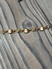 Vintage Gold Shell Cameo Bracelet Three Unique Portraits With Floral Details 7”