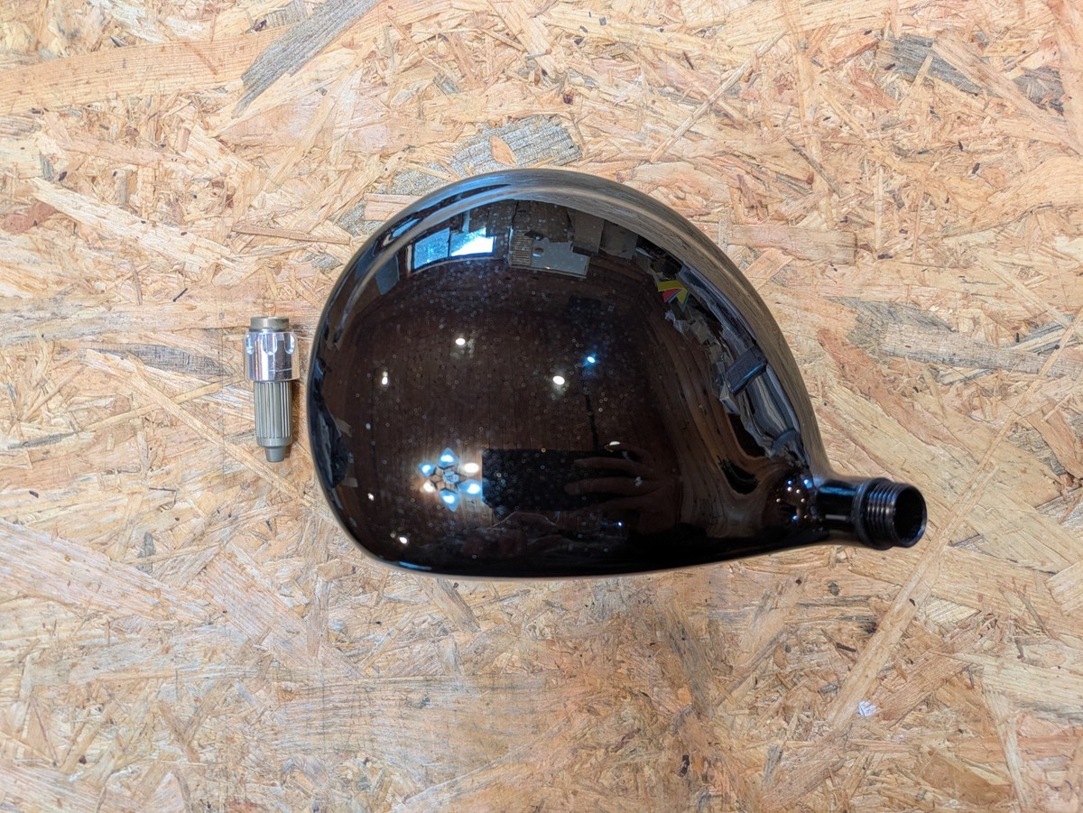 Nike VR Tour Driver 9.5° 440cc 2010. w/ STR8-FIT Adapter. Head