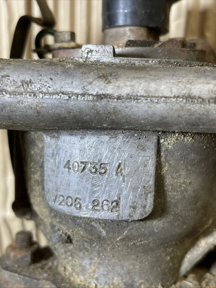 Pedestal tacómetro distribuidor Triumph TR3 TR4 TR4A Lucas 40735 1962 Foto 2 de 4