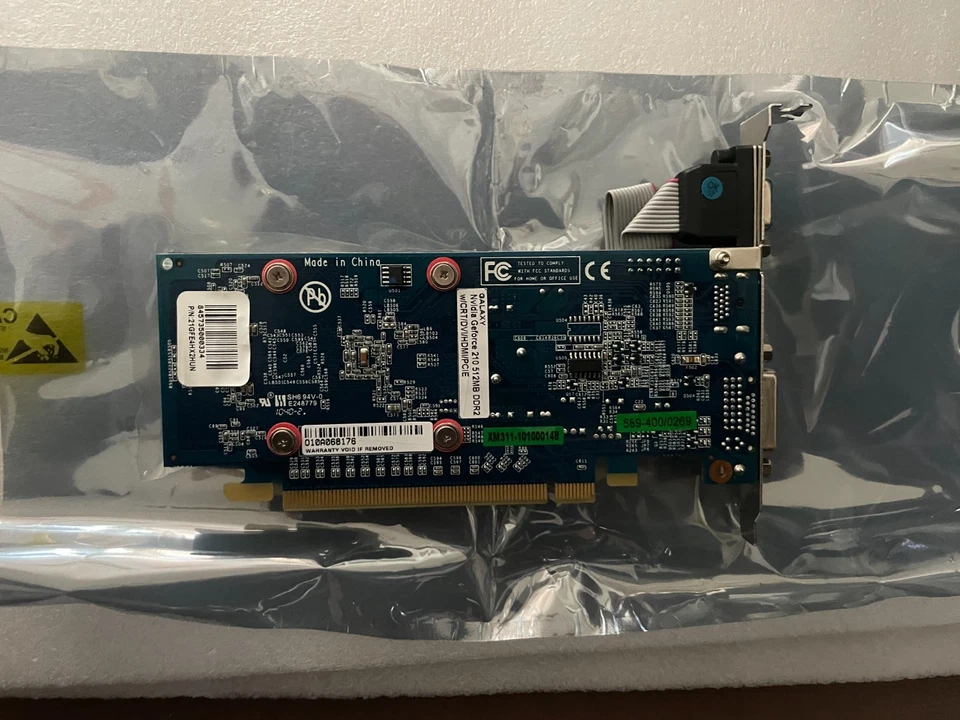 Galaxy GeForce 210 512MB DDR-2 PCI-E Graphics Card (HDMI, DVI&VGA)- 21GFE4HX2HUN - Image 2 of 3
