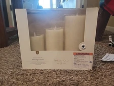 Threshold signature LED Pillar candles 3-piece and Remote Timers-New
