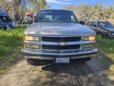 1999 Chevrolet Suburban for Sale