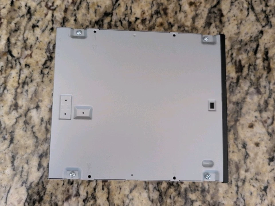 Reescritura de disco Blu-ray LG M Disc WH14NS40. Discos 4k modificados para leer. Foto 2 de 4