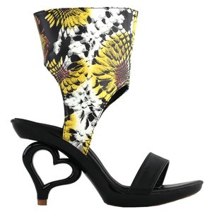 sunflower yellow heels