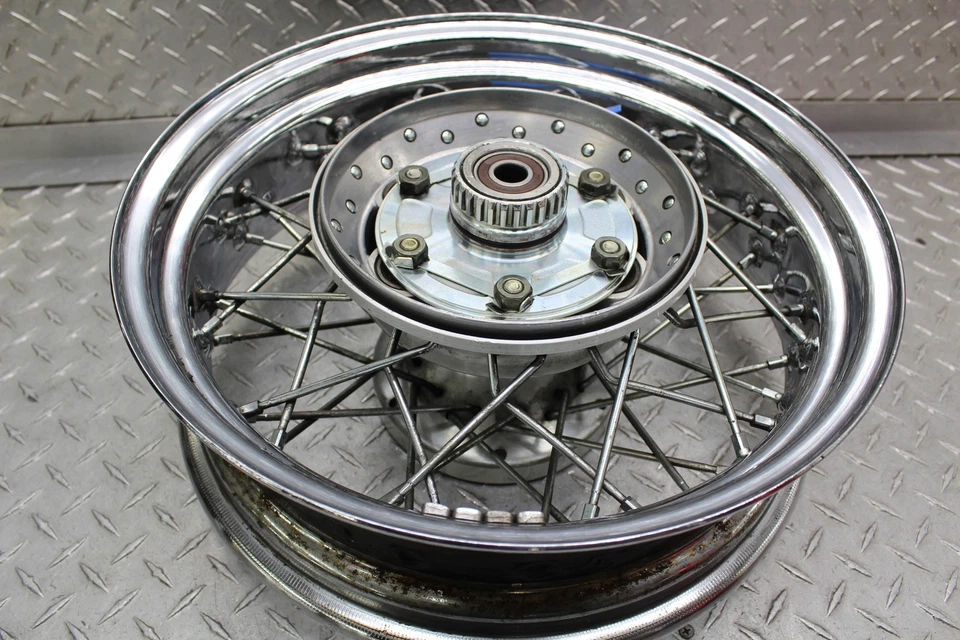 Llanta trasera clásica Yamaha V Star 1100 XVS1100A 2002 94445-15607-00 Foto 4 de 4