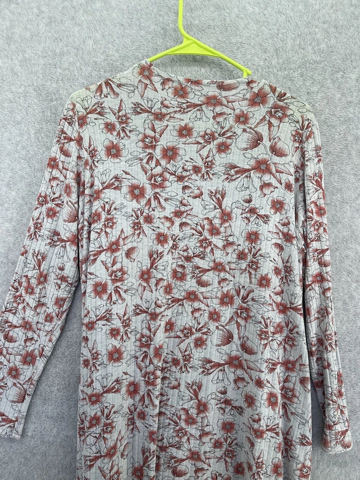Cárdigan largo para mujer Lularoe manga larga gris floral acanalado talla mediana Foto 3 de 4