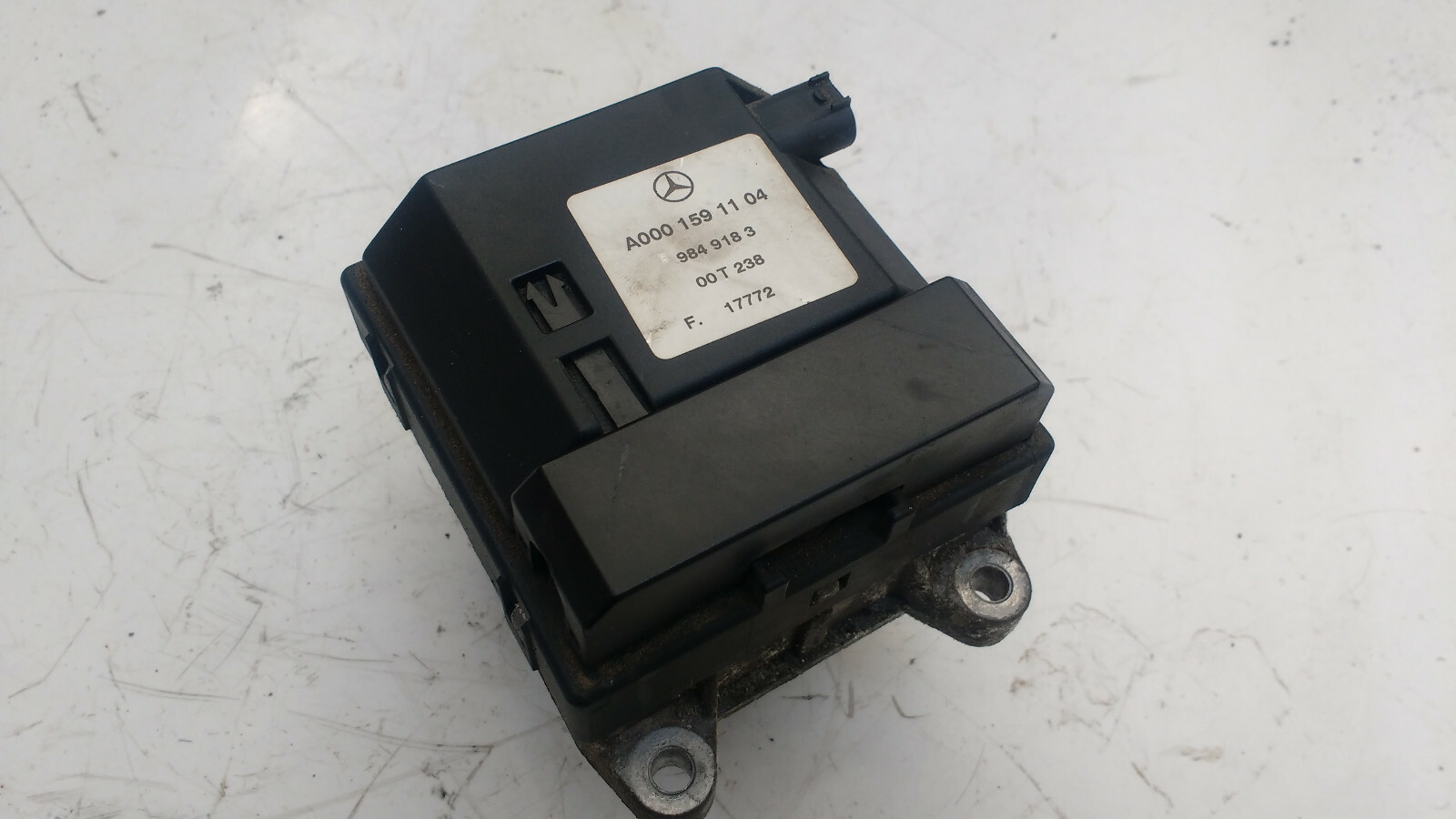 MERCEDES W210 COOLANT HEATER BOOSTER 0001591104 | eBay
