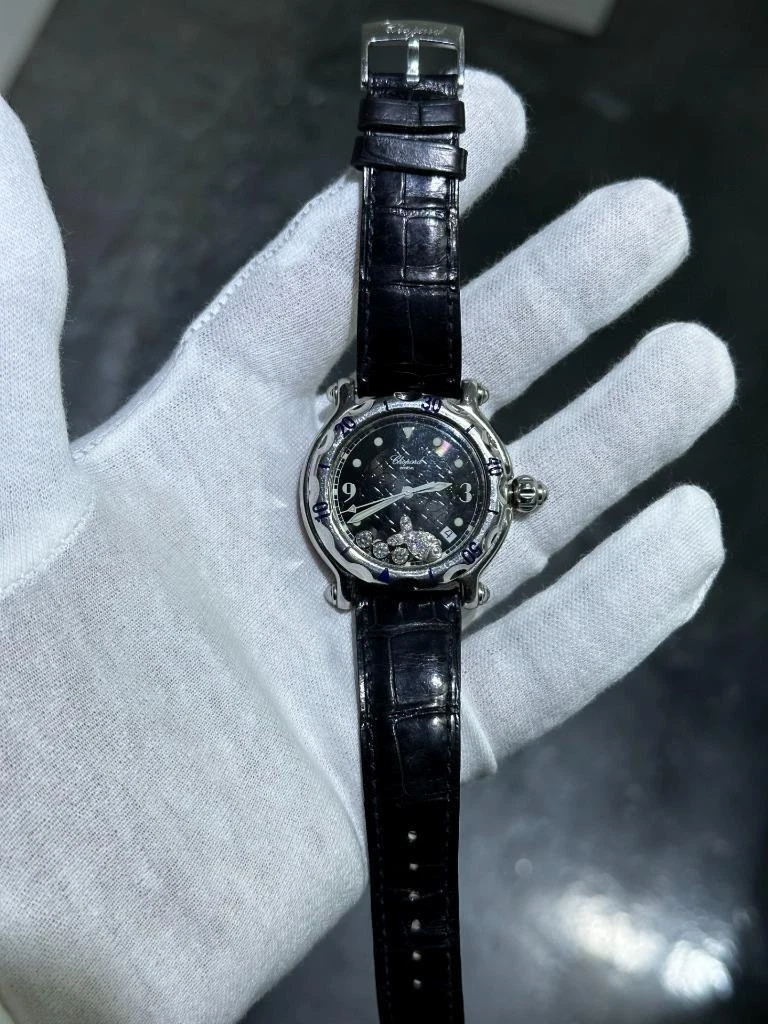 Chopard — CHOPARD Happy Sport Floating Fish Factory Diamond Bezel Black Pre-Owned Watch