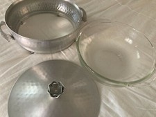 Great Aluminum Decorative Round Casserole Server with 8