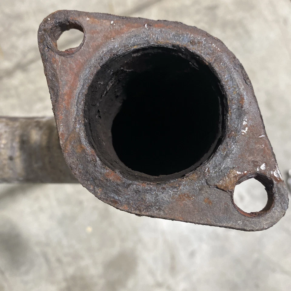 Y Pipe for 1987-1991 Ford LTD Crown Victoria / Merc Grand Marquis 5.0L , 5.8L V8 Foto 3 de 4