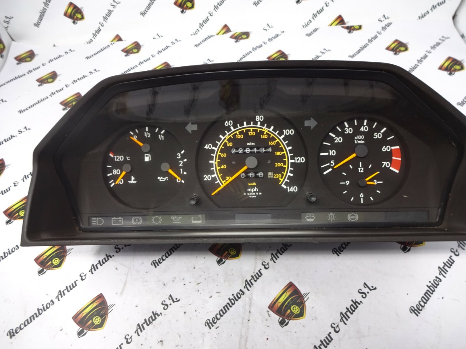 Armaturenbrett Mercedes W124 1245436024 1245423701 | eBay 