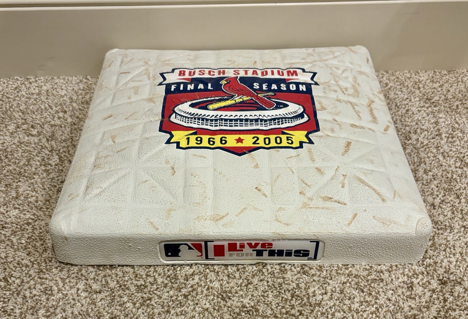 St Louis Cardinals Busch Stadium FINAL SEASON Base 06/24/05 MLB AUTHENTICATED