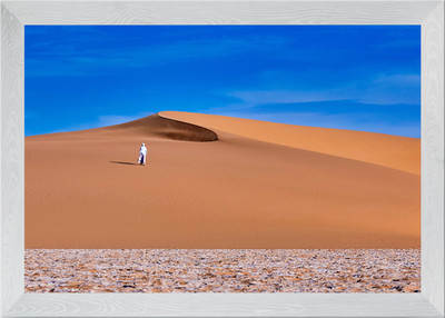 Wüstenwanderer unter blauem Himmel gerahmtes Wandbild Poster Leinwanddruck Bild