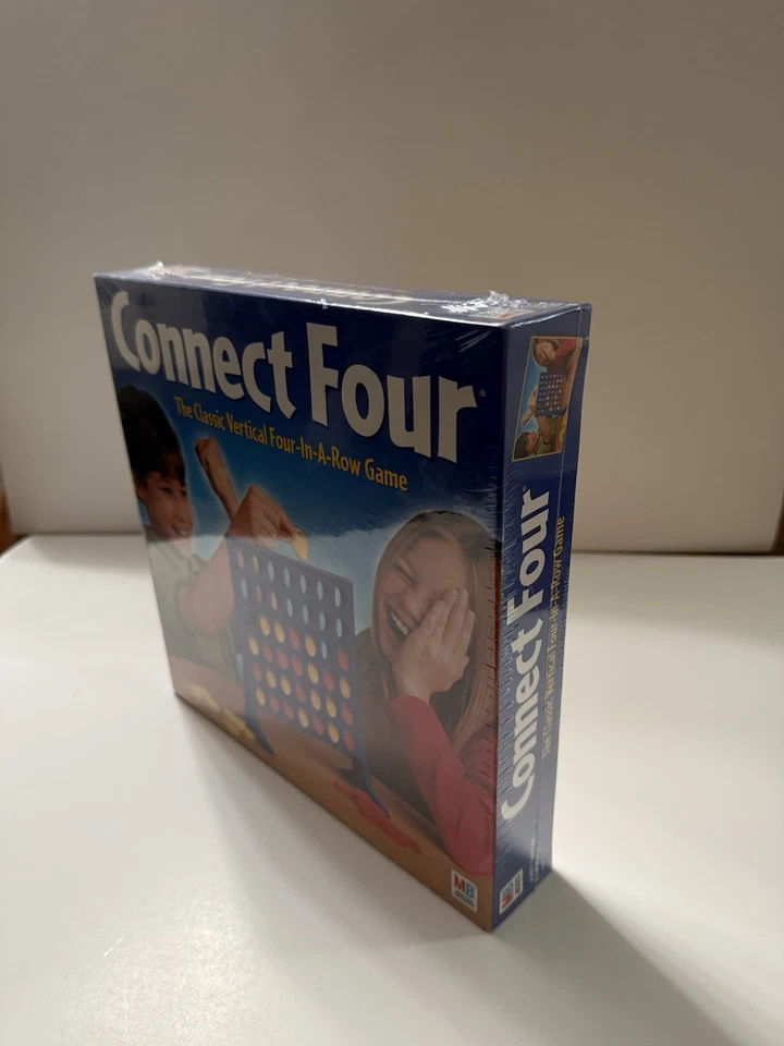 2002 Connect Four Game by Milton Bradley Brand New - Image 4 of 4