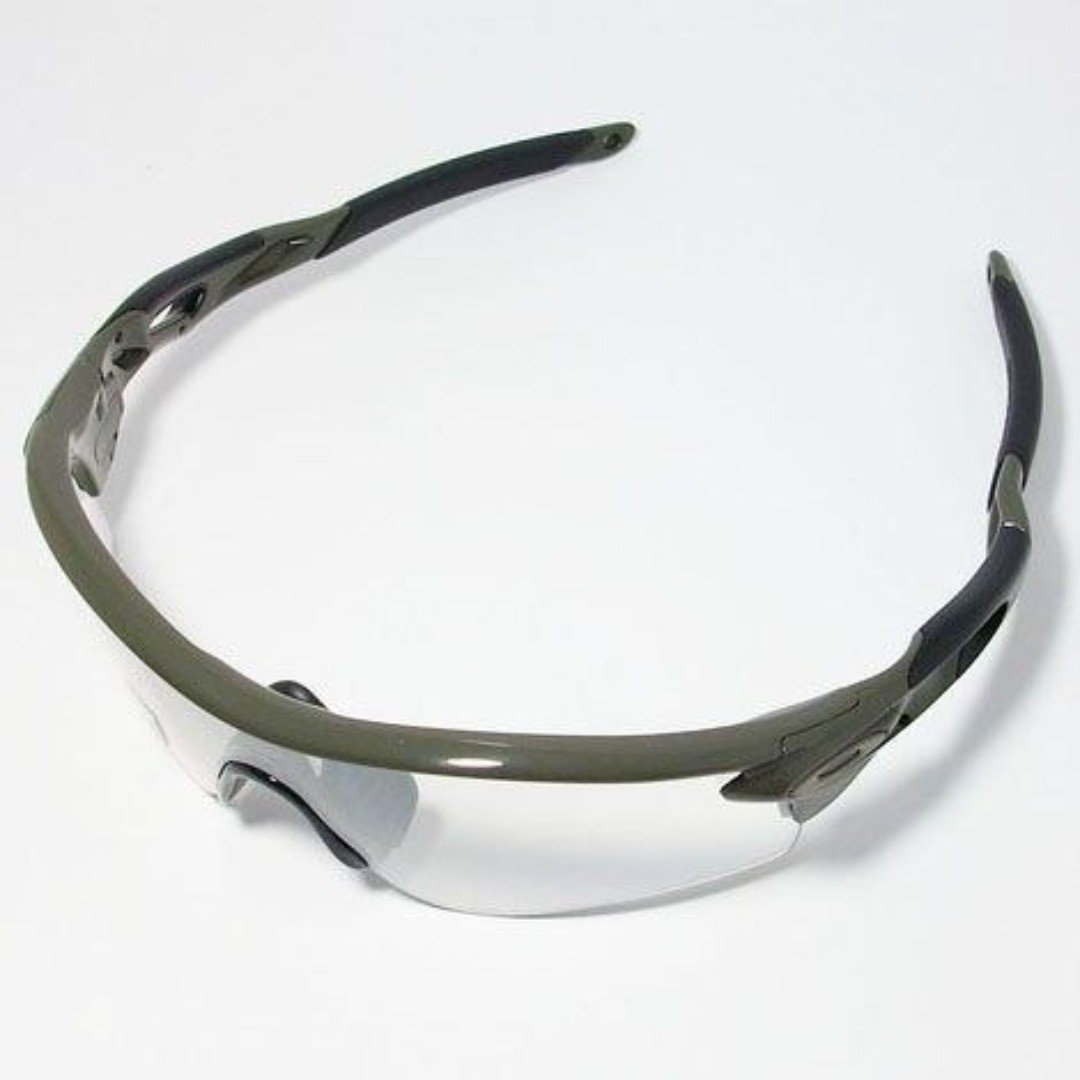 003 Oakley OO9206 4938 Photochromic Sunglasses Radar Lock Pass image 3