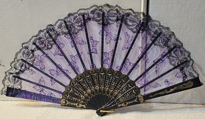 SMALL ORIENTAL FOLDING HAND FAN WITH A BUTTERFLY BUTTERFLIES DESIGN (E)