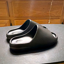 adidas Men's Black Slide Sandals Rubber Upper Slip-On Logo US 12