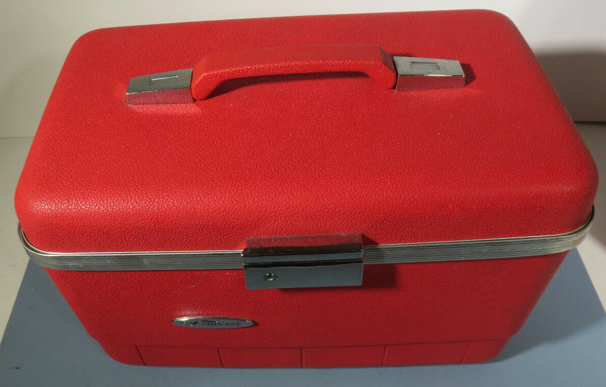 Vintage Sears Forecast Red Travel Train Case with Tray & Key
