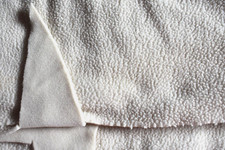 CREAM SOLID FLEECE 100 POLYESTER 55X69 INCHES 1.5 YARDS