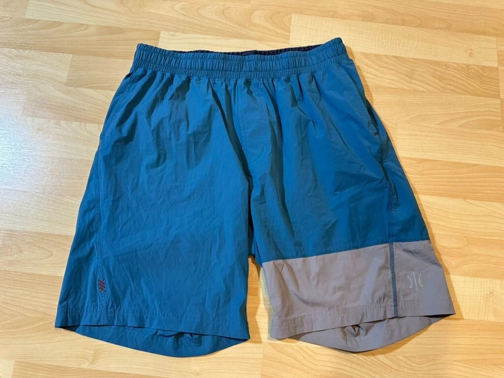 Rhone Men's Training Shorts Black & Blue Colorblock Unlined Athletic 8" Inseam