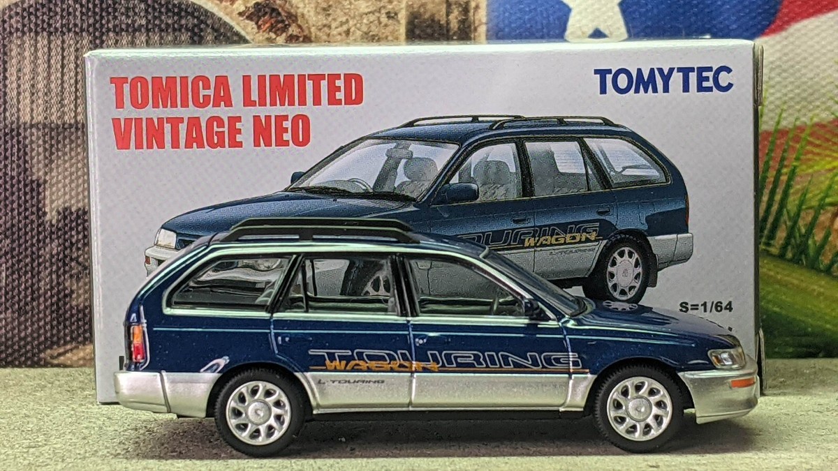 TOMICA LV-N287a 1996 TOYOTA COROLLA WAGON 1:64 SCALE LIMITED