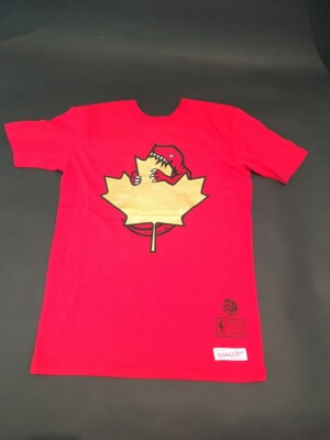 Toronto Raptors Red Canada Day Maple Leaf Hug T-Shirt by
