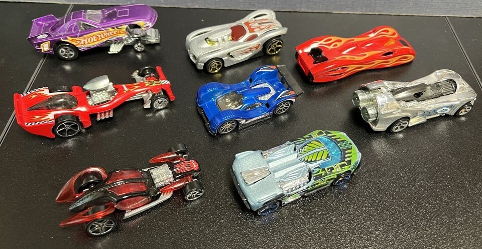 Hot Wheels Race Cars: 8 different models.