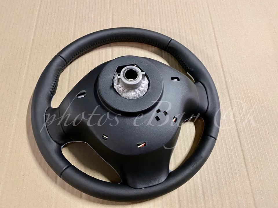 Lenkrad Richtung Leder Renault Clio 4 IV / Captur - Bild 2 von 3